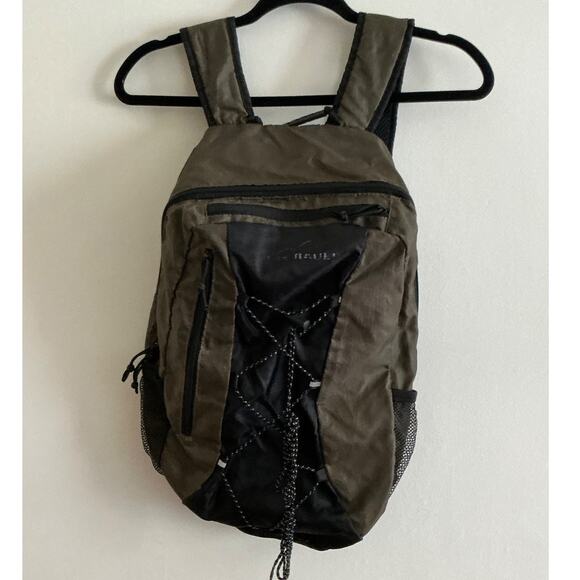 Eddie Bauer Back Pack Lightweight Multi-Purpose Nylon in khaki & Black - Picture 1 of 12